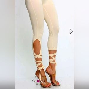 Tie-up crop leggings
